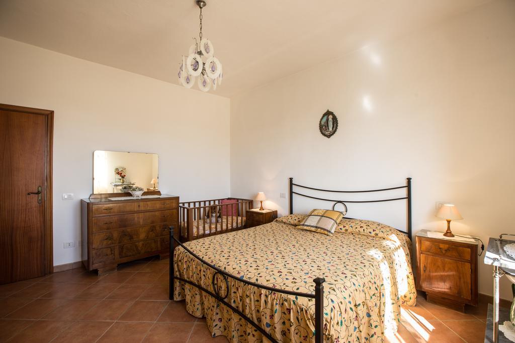Casa Guaitoli Villa บันญี ดิ เปตริออโล ห้อง รูปภาพ