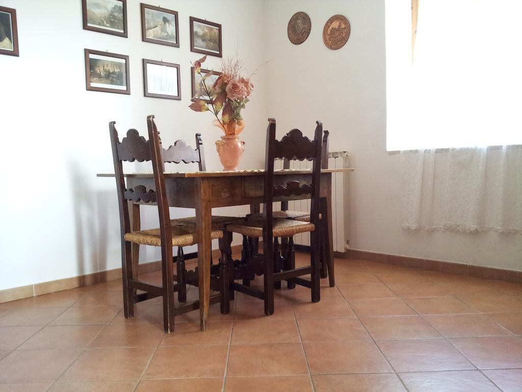Casa Guaitoli Villa บันญี ดิ เปตริออโล ห้อง รูปภาพ